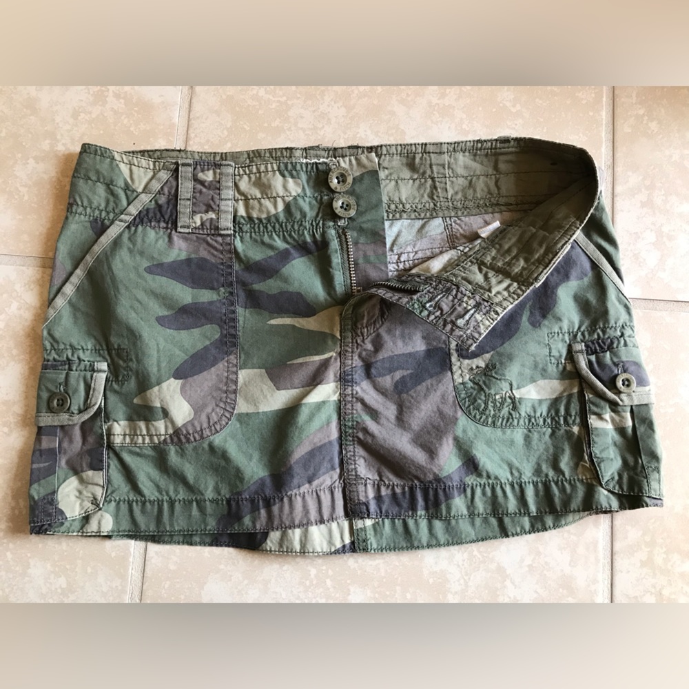 Y2k vintage Abercrombie camo low rise mini skirt - Picture 7 of 16